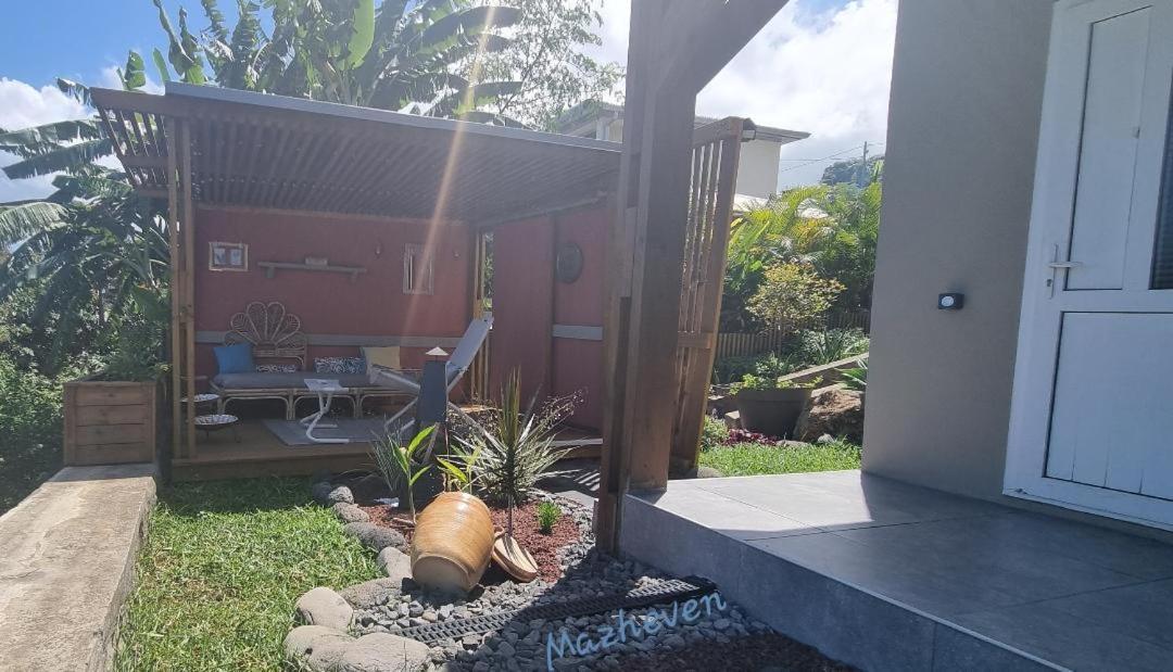 Mazheven Bed & Breakfast Bellemene Luaran gambar